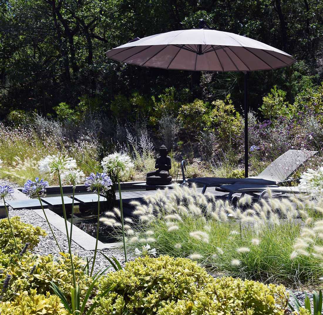 Jardin zen aménagé par un concepteur paysagiste à Montpellier