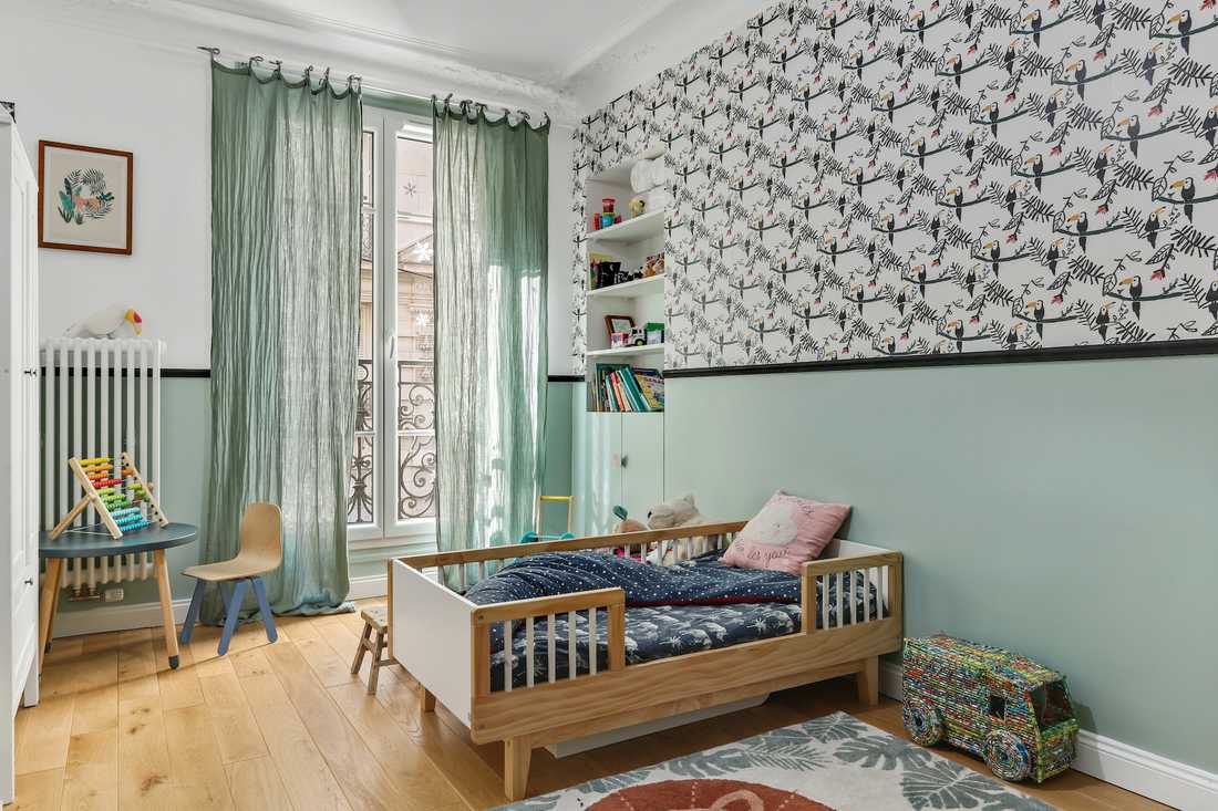 Redistribution d'un appartement de 100 m² -  une chambre d'enfant